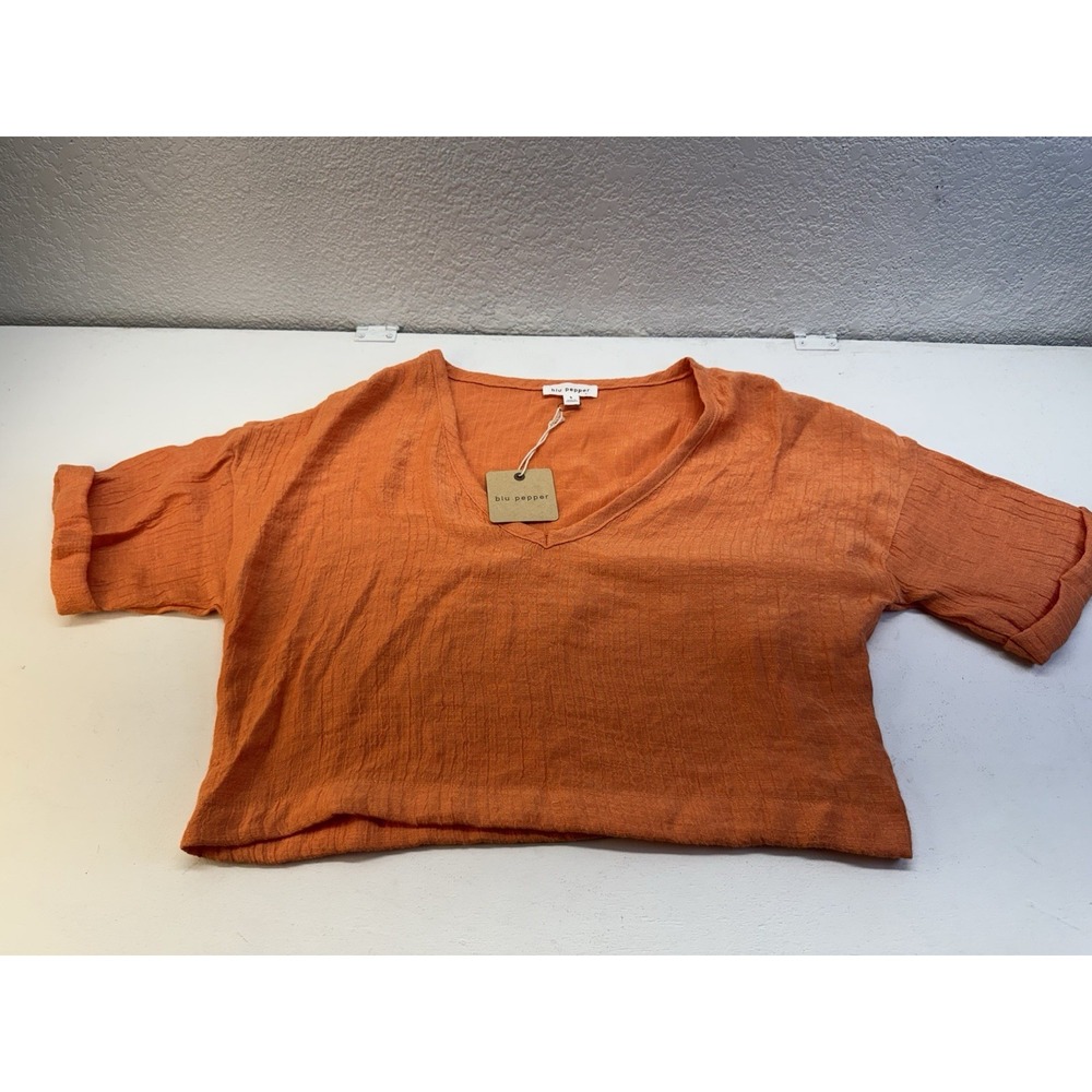 Blu Pepper Women Small Boho Burnt Orange Cropped V Neck Textured Top NWT